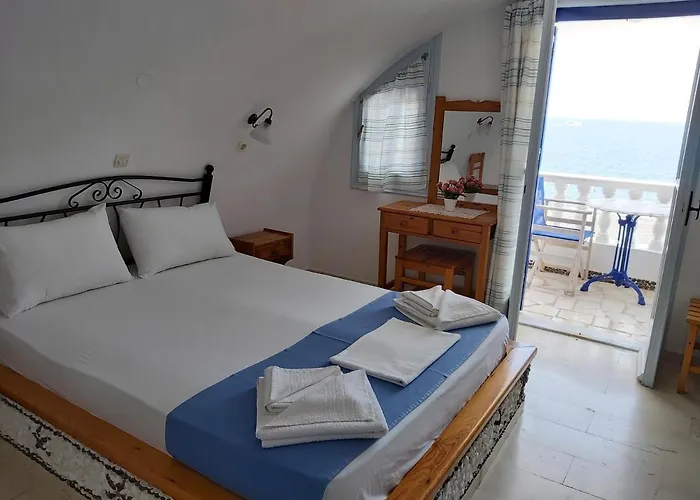 Stavros Beach Villas