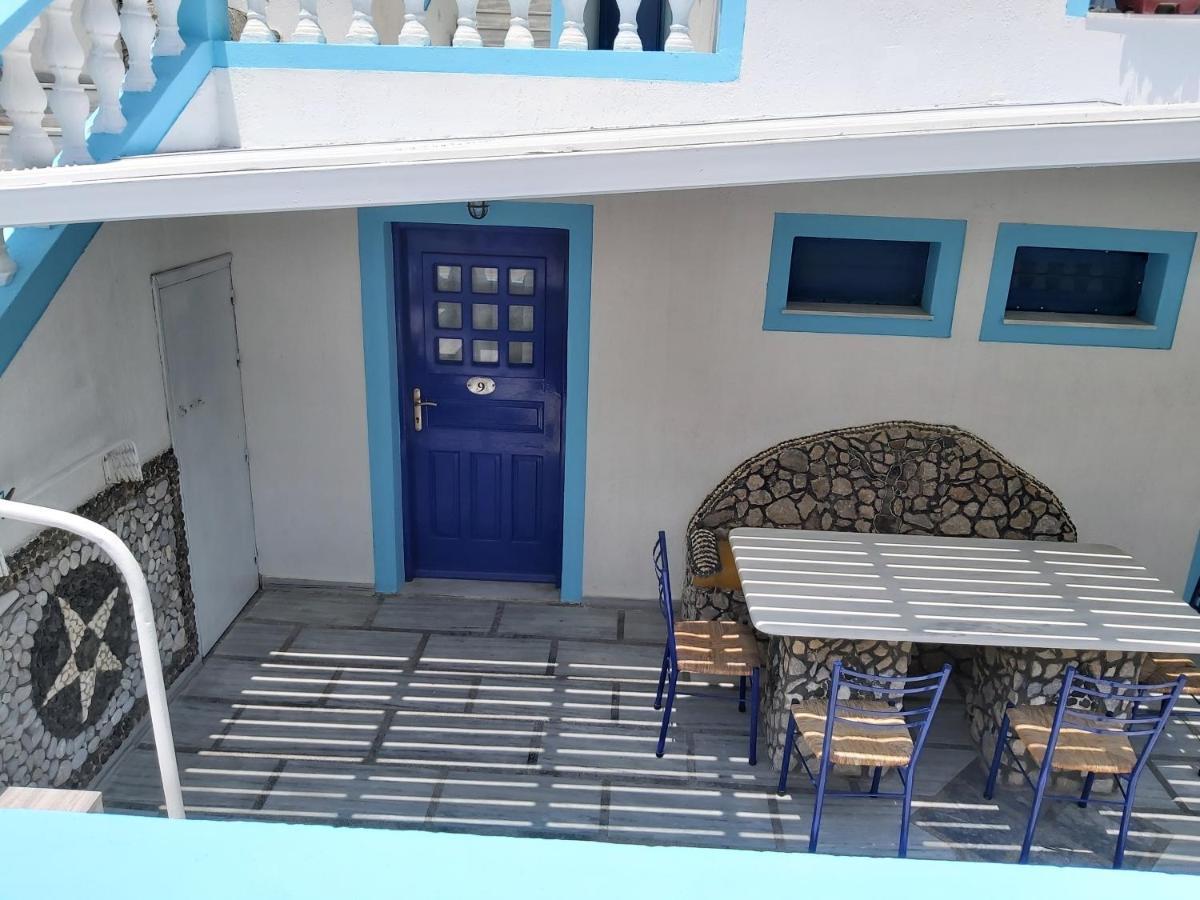 Stavros Hotel Perivolos (Santorini)